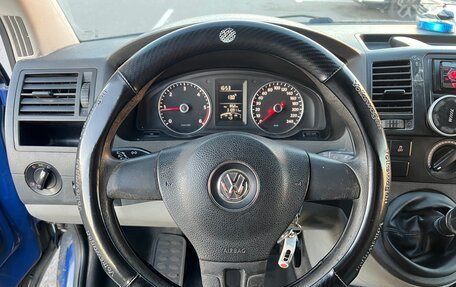Volkswagen Transporter T5 рестайлинг, 2010 год, 900 000 рублей, 25 фотография