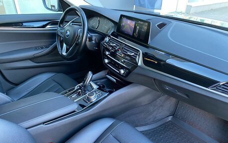 BMW 5 серия, 2020 год, 3 999 000 рублей, 7 фотография