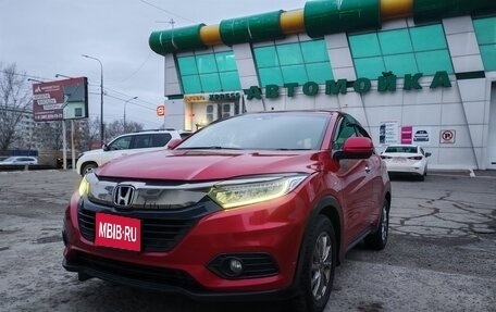 Honda Vezel, 2018 год, 1 680 000 рублей, 1 фотография