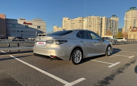 Toyota Camry, 2019 год, 2 950 000 рублей, 6 фотография