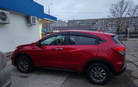 Honda Vezel, 2018 год, 1 680 000 рублей, 4 фотография