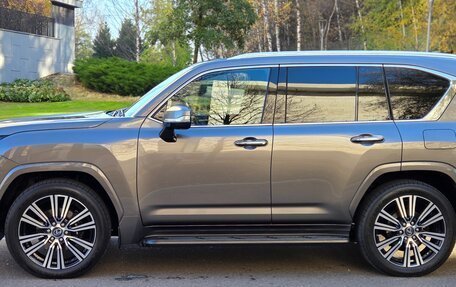 Lexus LX, 2022 год, 15 000 000 рублей, 9 фотография