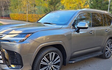 Lexus LX, 2022 год, 15 000 000 рублей, 7 фотография