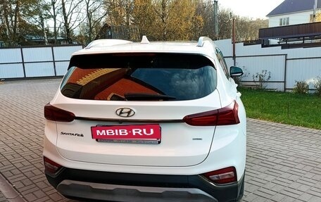Hyundai Santa Fe IV, 2019 год, 2 790 000 рублей, 2 фотография
