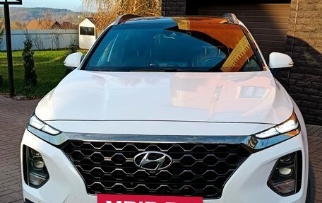 Hyundai Santa Fe IV, 2019 год, 2 790 000 рублей, 10 фотография
