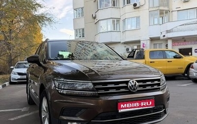 Volkswagen Tiguan II, 2017 год, 2 400 000 рублей, 1 фотография