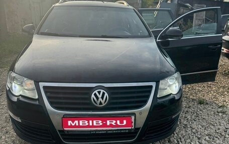Volkswagen Passat B6, 2010 год, 890 000 рублей, 1 фотография