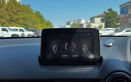 Mazda Demio IV, 2017 год, 900 000 рублей, 12 фотография