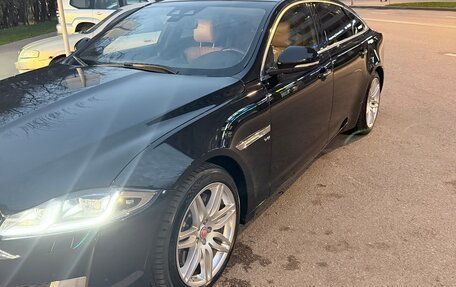 Jaguar XJ IV (X351), 2017 год, 4 200 000 рублей, 2 фотография