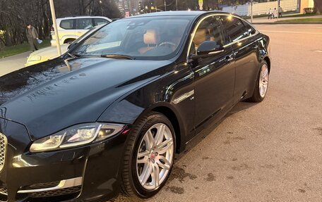 Jaguar XJ IV (X351), 2017 год, 4 200 000 рублей, 6 фотография