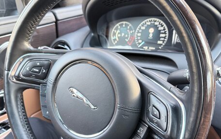 Jaguar XJ IV (X351), 2017 год, 4 200 000 рублей, 24 фотография