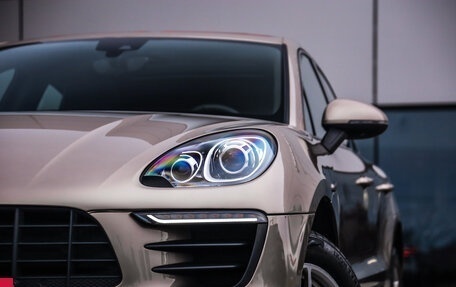 Porsche Macan I рестайлинг, 2017 год, 3 799 777 рублей, 2 фотография