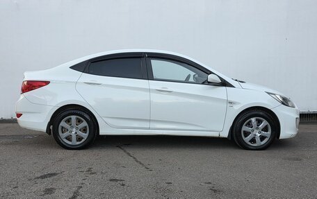 Hyundai Solaris II рестайлинг, 2013 год, 720 000 рублей, 4 фотография