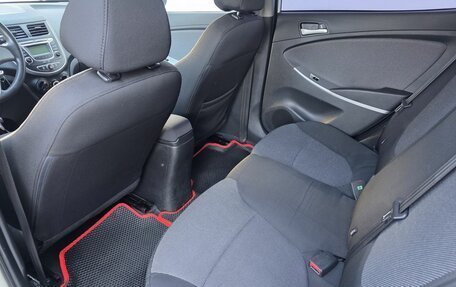 Hyundai Solaris II рестайлинг, 2013 год, 720 000 рублей, 10 фотография