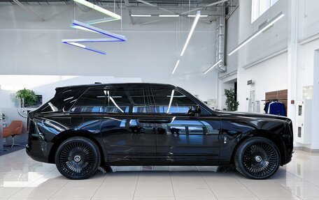 Rolls-Royce Cullinan, 2026 год, 38 000 000 рублей, 12 фотография