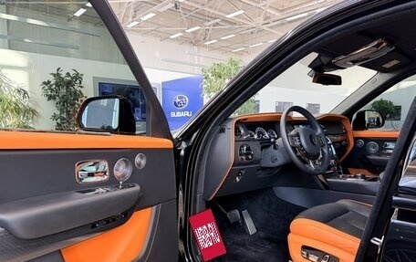Rolls-Royce Cullinan, 2026 год, 38 000 000 рублей, 14 фотография
