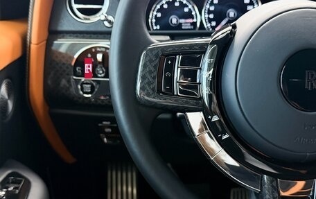 Rolls-Royce Cullinan, 2026 год, 38 000 000 рублей, 25 фотография