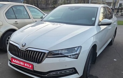 Skoda Superb III рестайлинг, 2021 год, 2 350 000 рублей, 1 фотография