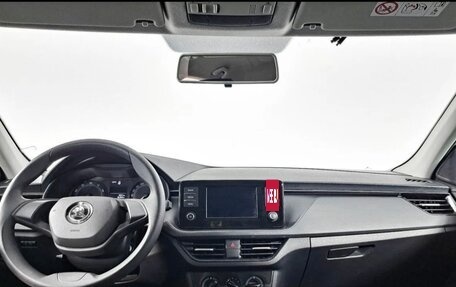 Skoda Rapid II, 2020 год, 1 550 000 рублей, 9 фотография