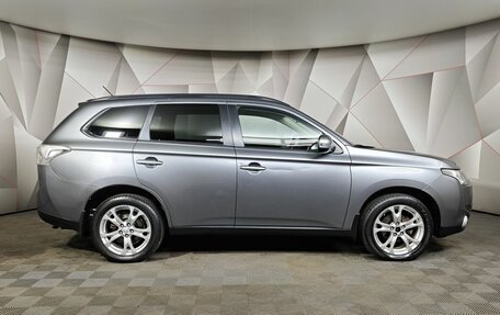 Mitsubishi Outlander III рестайлинг 3, 2012 год, 1 543 000 рублей, 6 фотография