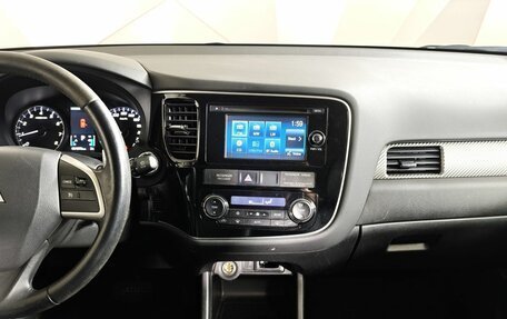 Mitsubishi Outlander III рестайлинг 3, 2012 год, 1 543 000 рублей, 12 фотография