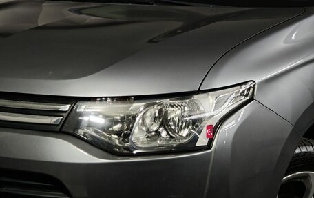 Mitsubishi Outlander III рестайлинг 3, 2012 год, 1 543 000 рублей, 9 фотография