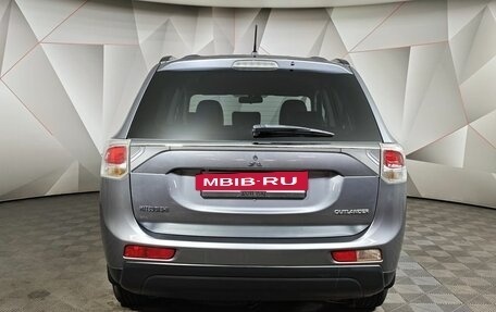 Mitsubishi Outlander III рестайлинг 3, 2012 год, 1 543 000 рублей, 8 фотография