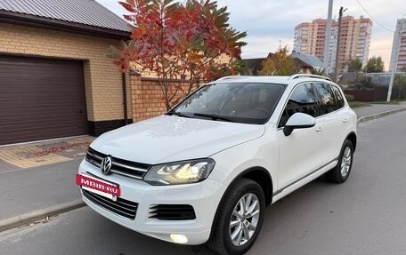 Volkswagen Touareg III, 2010 год, 1 689 000 рублей, 3 фотография