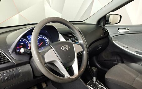 Hyundai Solaris II рестайлинг, 2013 год, 561 000 рублей, 19 фотография