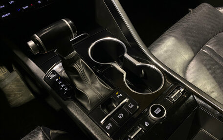 KIA K5, 2020 год, 2 400 000 рублей, 12 фотография