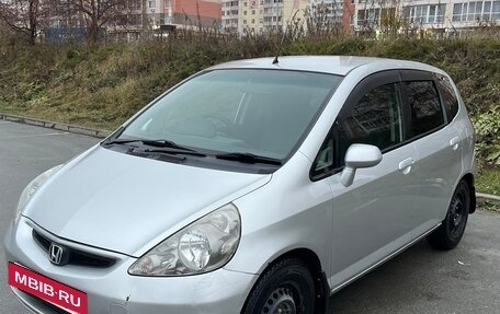 Honda Fit III, 2002 год, 480 000 рублей, 9 фотография