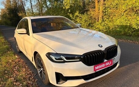 BMW 5 серия, 2021 год, 5 200 000 рублей, 4 фотография