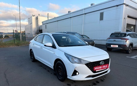 Hyundai Solaris II рестайлинг, 2022 год, 1 499 000 рублей, 3 фотография