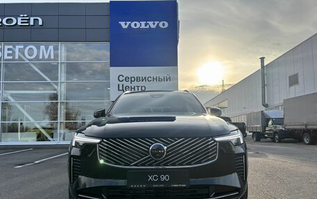 Volvo XC90 II рестайлинг, 2026 год, 12 420 000 рублей, 2 фотография