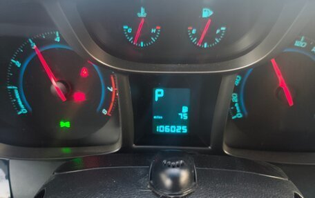 Chevrolet Orlando I, 2014 год, 950 000 рублей, 5 фотография