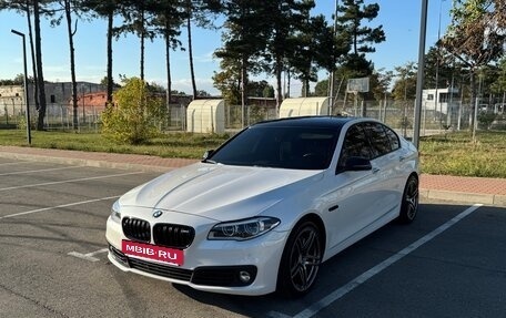 BMW 5 серия, 2015 год, 2 900 000 рублей, 2 фотография