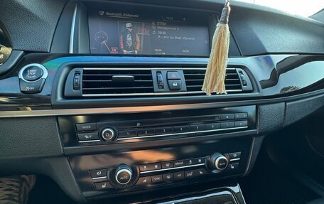 BMW 5 серия, 2015 год, 2 900 000 рублей, 16 фотография