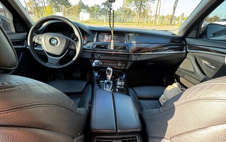 BMW 5 серия, 2015 год, 2 900 000 рублей, 24 фотография