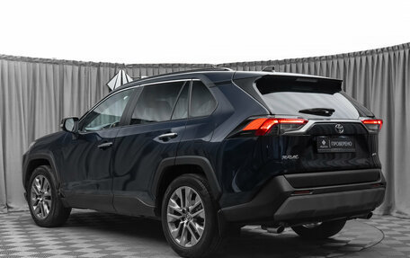 Toyota RAV4, 2020 год, 2 620 000 рублей, 4 фотография