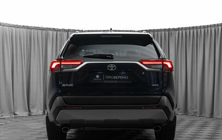 Toyota RAV4, 2020 год, 2 620 000 рублей, 6 фотография