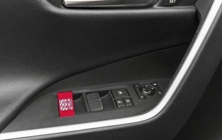 Toyota RAV4, 2020 год, 2 620 000 рублей, 12 фотография
