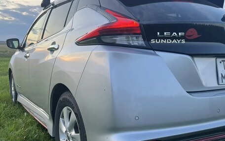 Nissan Leaf II, 2018 год, 2 250 000 рублей, 9 фотография