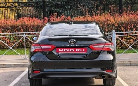 Toyota Camry, 2021 год, 2 990 000 рублей, 26 фотография