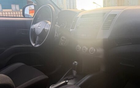 Mitsubishi Outlander III рестайлинг 3, 2012 год, 1 090 000 рублей, 14 фотография