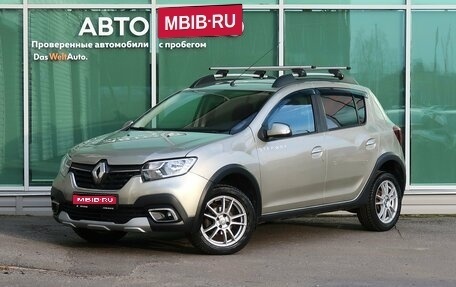 Renault Sandero II рестайлинг, 2019 год, 1 229 000 рублей, 1 фотография