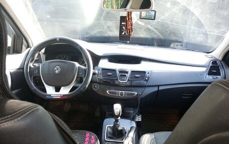 Renault Laguna III рестайлинг, 2008 год, 548 000 рублей, 5 фотография