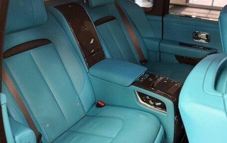 Rolls-Royce Cullinan, 2023 год, 39 900 000 рублей, 3 фотография