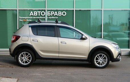 Renault Sandero II рестайлинг, 2019 год, 1 229 000 рублей, 7 фотография