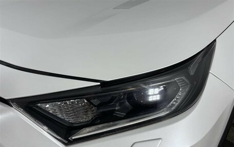 Toyota RAV4, 2020 год, 3 250 000 рублей, 10 фотография