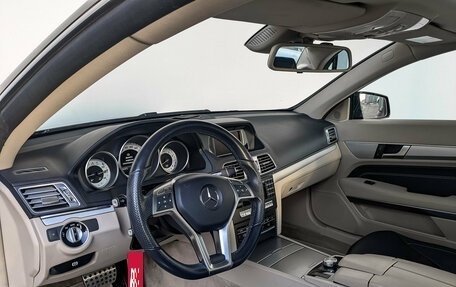 Mercedes-Benz E-Класс, 2014 год, 2 150 000 рублей, 15 фотография